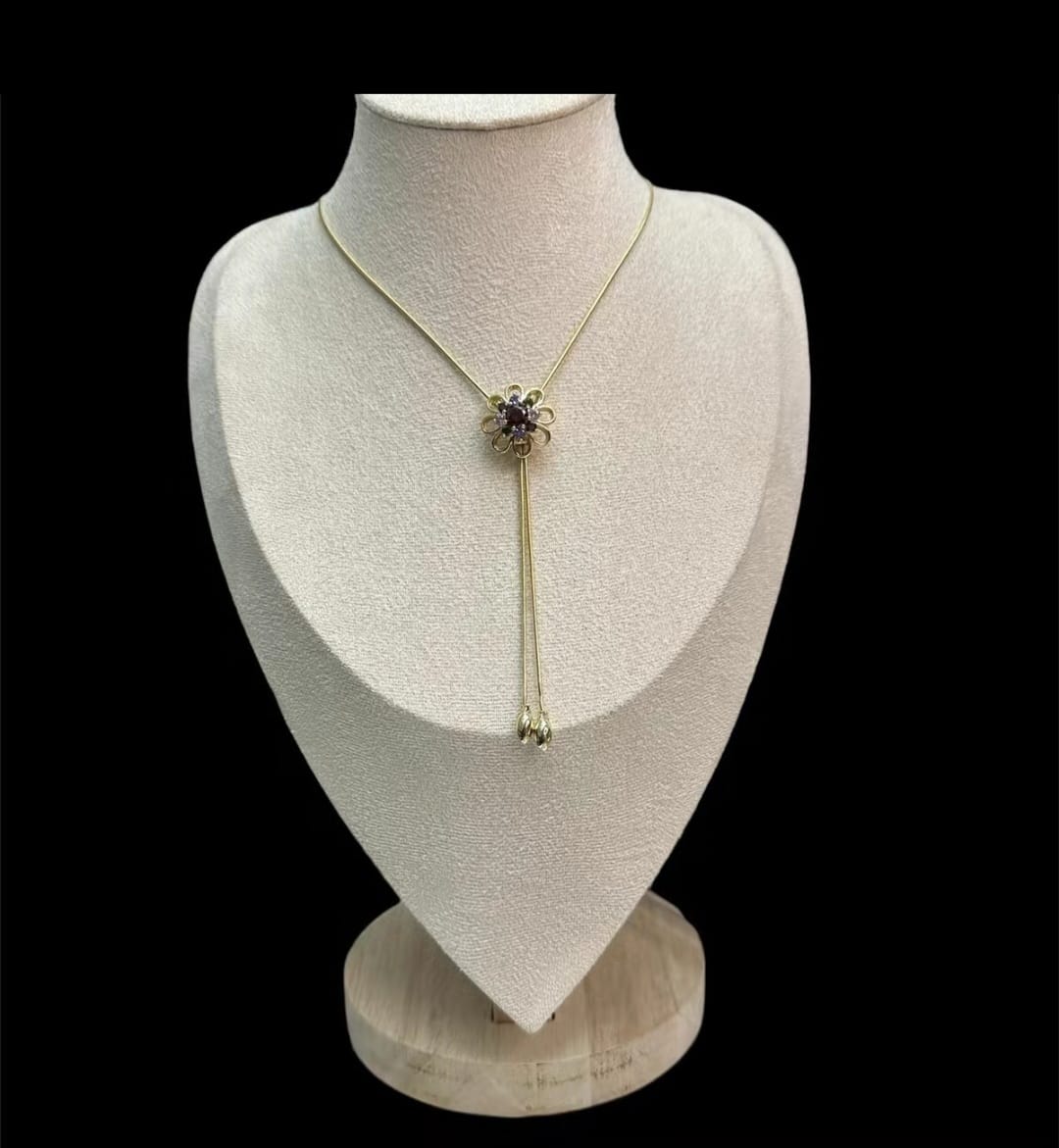 Beautiful Flowers Necklace