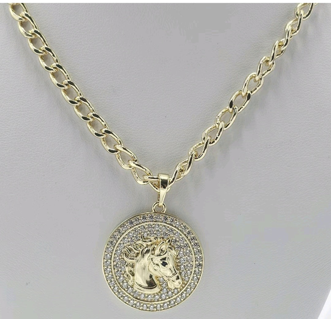 Horse pendant with Cuban chain