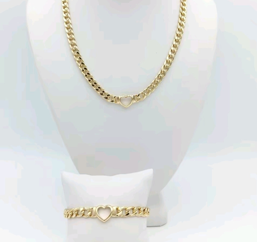 Beautiful heart necklace sets