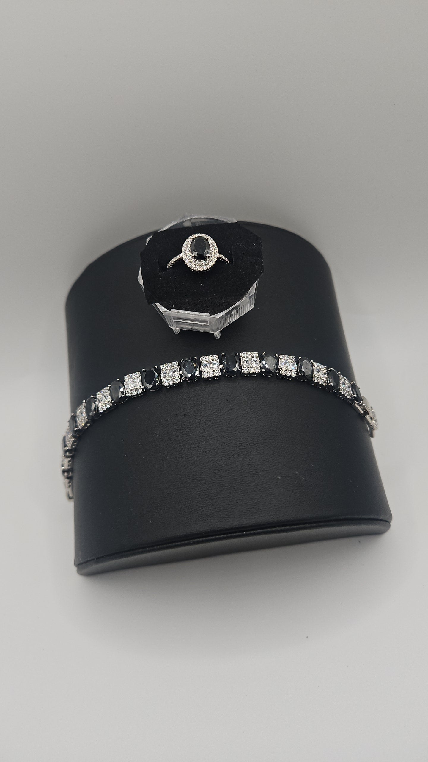Elegant Silver and Black Jewelry Set
