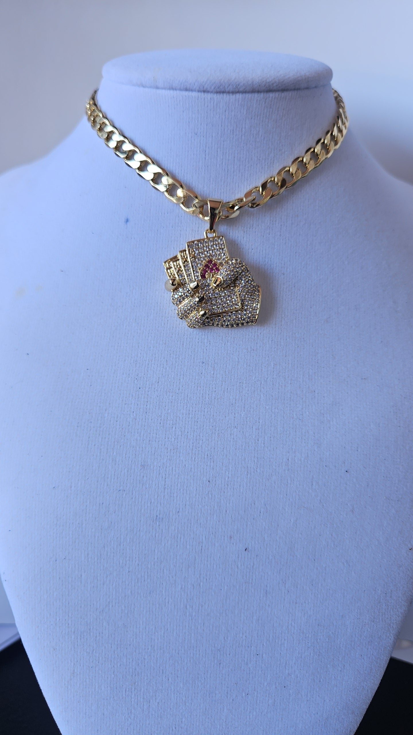 Money card pendant with Cuban chain