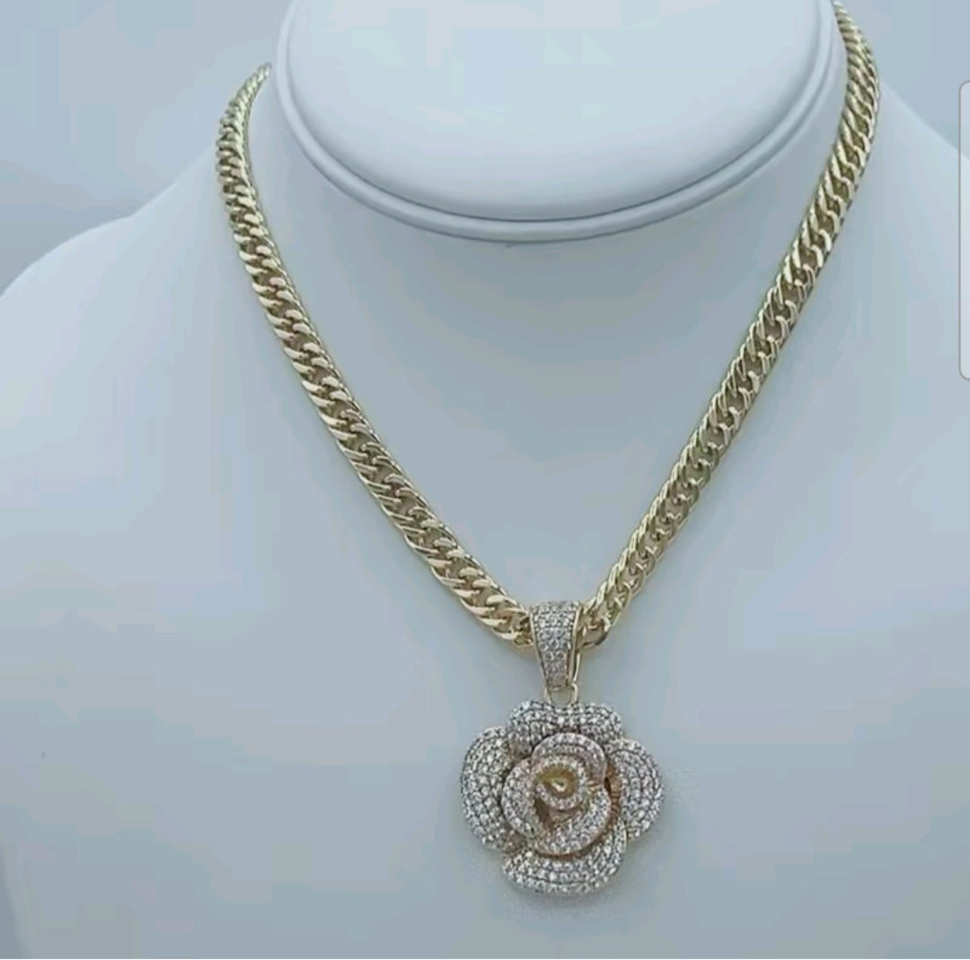 14k gold plated Monaco chain with pendant flower