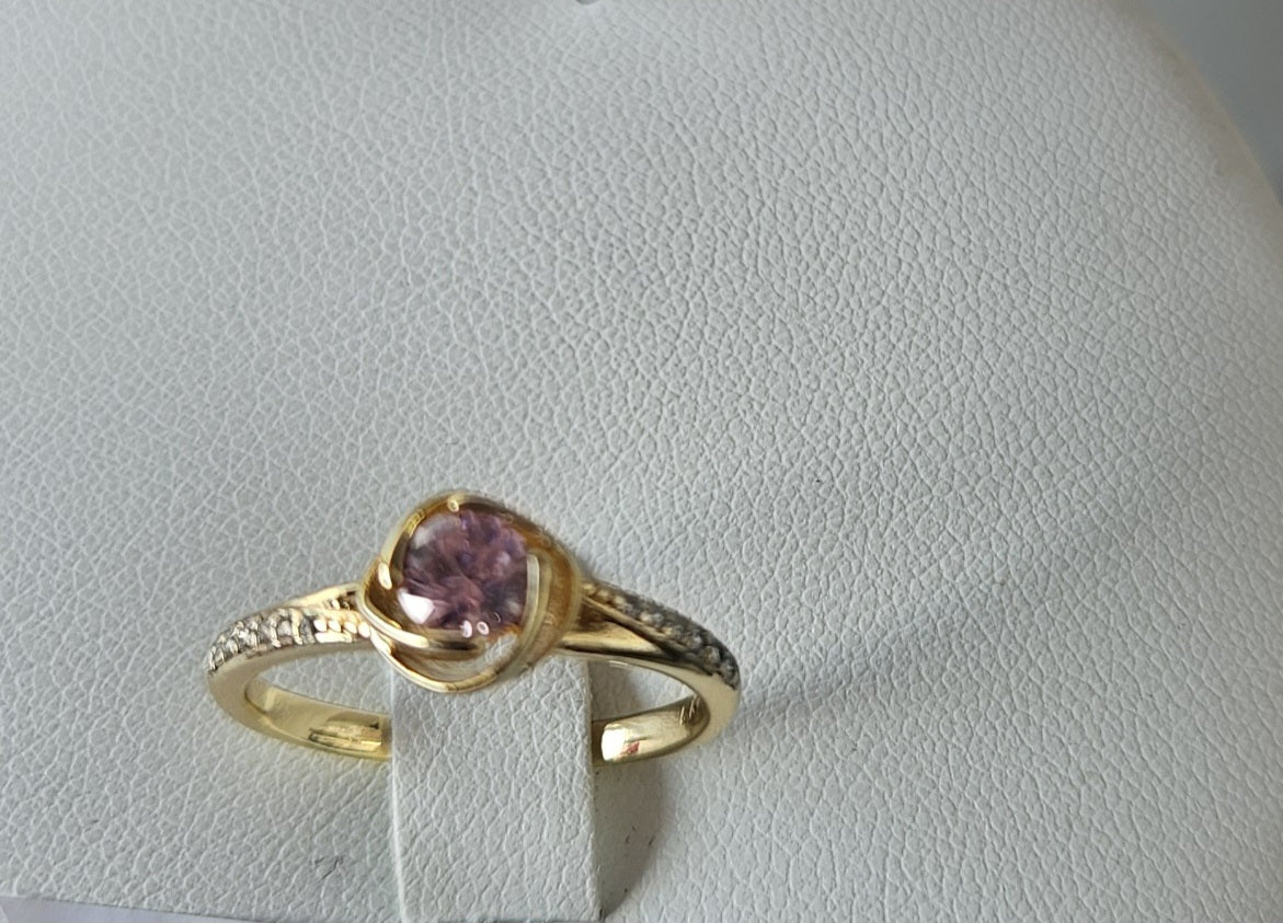 Rose flower stone ring